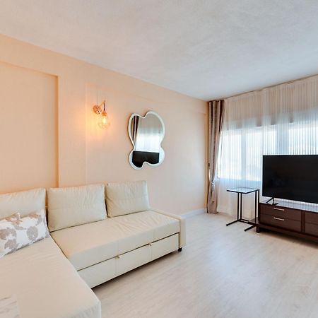Flamingo 1 Bdr Beach 200 Meters Always Happy Benalmadena Apartment ภายนอก รูปภาพ